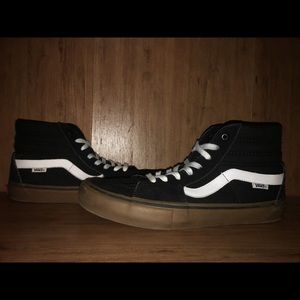 VANS SK8 HI PRO SIZE 10.5